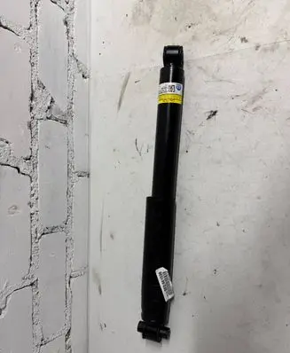 Jeep Wrangler Rear shock absorber/damper 68602902AB