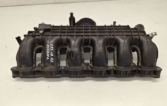 BMW M2 F87 Intake manifold 757691110