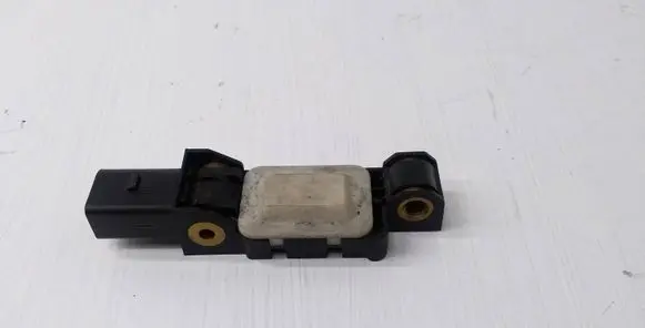 Volkswagen Phaeton Airbag deployment crash/impact sensor 8E0959643D