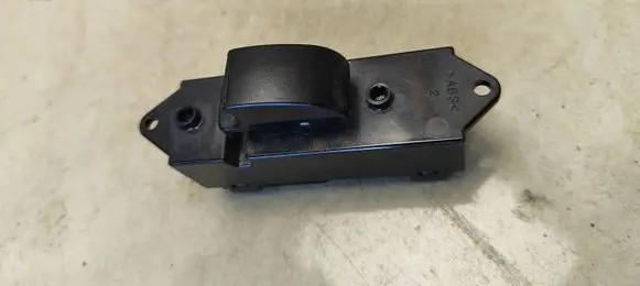 Citroen C-Crosser Electric window control switch 8608A062 C8DD603M