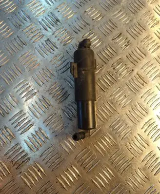 Audi A5 8T 8F Headlight washer spray nozzle 8T0955101A