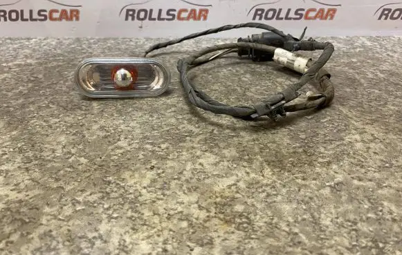Volkswagen Amarok Front fender indicator light 7H0949117A 2H0971273C