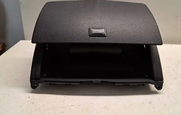 Mercedes-Benz C AMG W204 Screen/display/small screen A2046801231 W204ZDE 080627213040