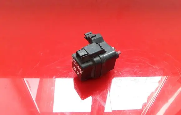 Renault Megane III Fuse module NOCODE