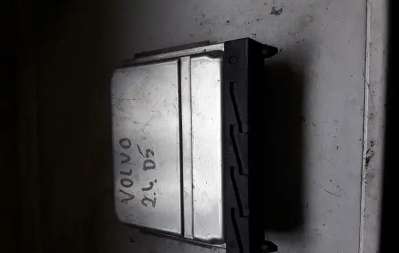 Volvo S60 Engine control unit/module 0281011078