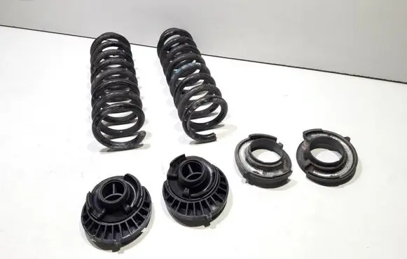 Mercedes-Benz C W205 Rear coil spring A2053280337