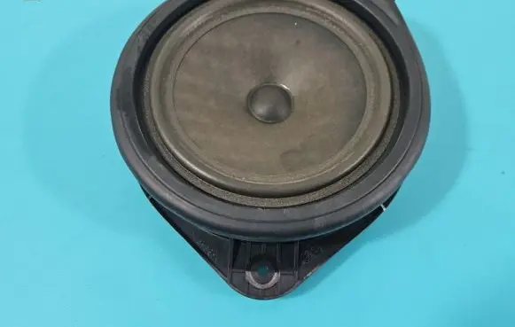 Audi A3 S3 8P Front door speaker 8P0035411C IMPRK1392012