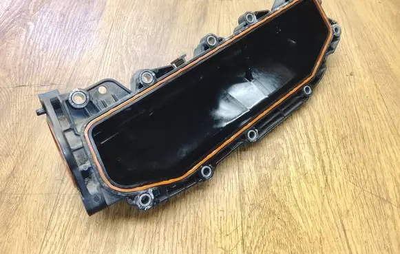 Porsche Macan (95B) Intake manifold 06M133268