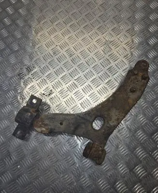Ford Focus Front lower control arm/wishbone
