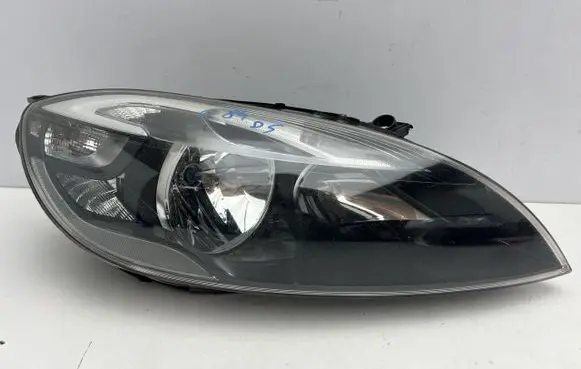 Volvo S40, V40 Headlight/headlamp 31420006