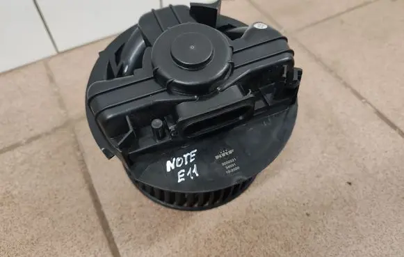 Nissan Note (E11) Heater fan/blower 2002221