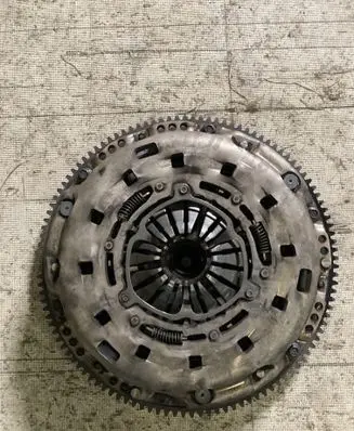 Land Rover Discovery 3 - LR3 Clutch set kit 415047410 326006410 E6907