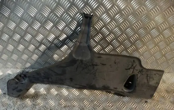 Volkswagen Golf VIII Engine splash shield/under tray 5WA501713GOLF8