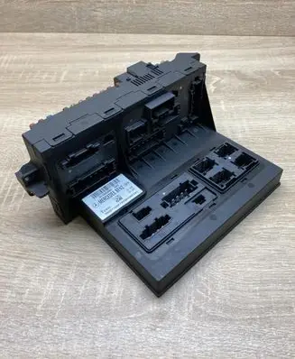 Mercedes-Benz E W211 Fuse module 2115453901