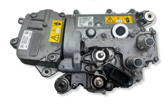 Mercedes-Benz AMG GT 4 x290 w290 Voltage converter inverter A2569001600