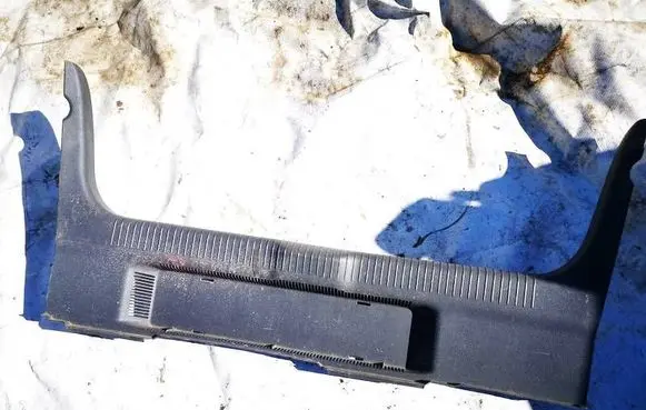 Other trunk/boot trim element