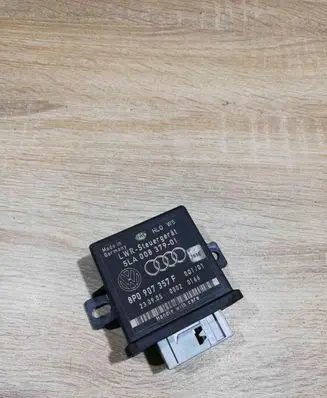Audi A3 S3 8P Light module LCM 5LA00837901 8P0907357F
