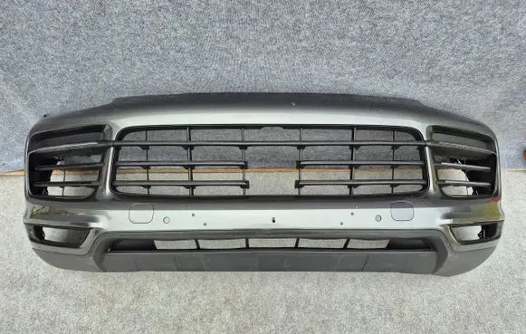 Porsche Cayenne (9Y0 9Y3) Front bumper 9Y0807221