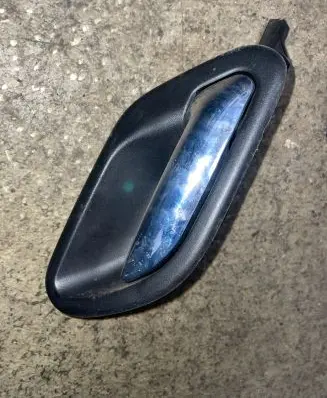BMW 5 E39 Rear door interior handle 8226050