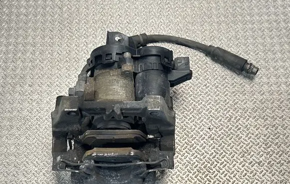 Volvo S90, V90 Rear brake caliper 31400670 31445758 31471268