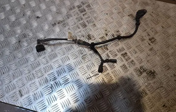 Volkswagen Touareg II Front ABS sensor wiring 7P0971279D