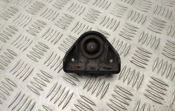 Hyundai Tucson TL Radiator support slam panel bracket 