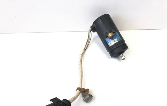 Audi A4 S4 B5 8D Accelerator pedal position sensor 028907475AL 0281002289