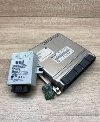 BMW 5 E39 Engine ECU kit and lock set 7785540 8387448 0281001830
