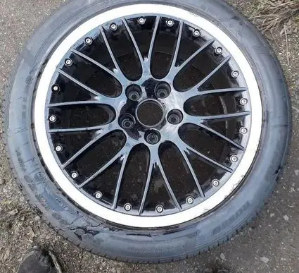 Audi Q7 4L R20 alloy rim 4L0601025BA