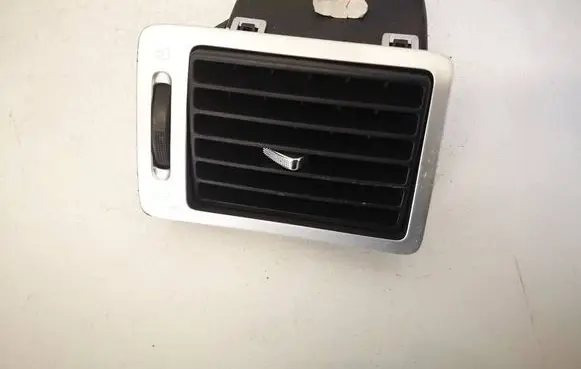 Peugeot 307 Dash center air vent grill 9634499077