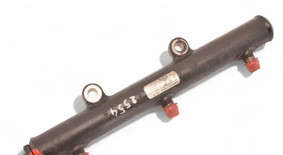Jaguar XF X250 Fuel main line pipe 4R8Q9D280AC JDE4062 A2C20001330