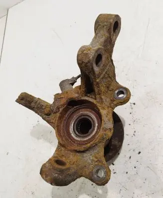Toyota Avensis T250 Front wheel hub spindle knuckle