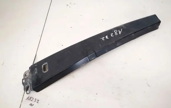Audi A6 S6 C4 4A Front door glass trim molding 