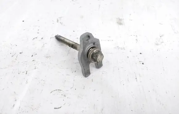 Renault Trafic III (X82) Fuel Injector clamp holder