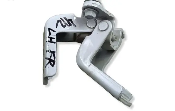Mitsubishi Outlander IV Front door hinge set 
