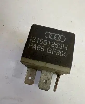 Seat Toledo II (1M) Other relay 431951253H PA66GF30