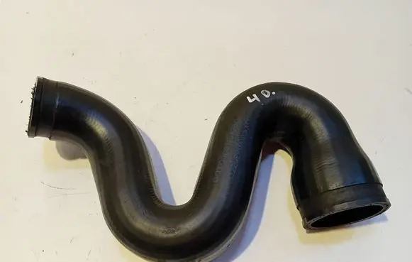 Audi A4 S4 B5 8D Intercooler hose/pipe 8D0145828C