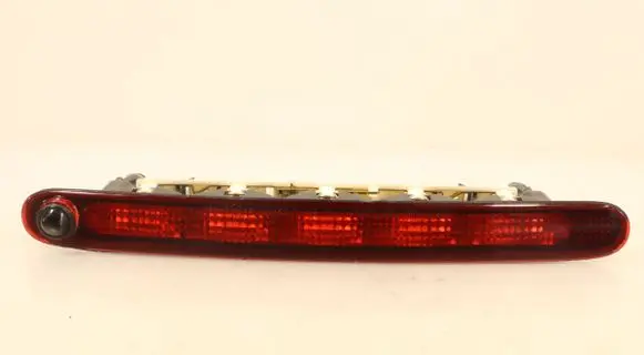Suzuki Swift I Third/center stoplight 3581063J0