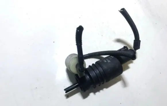 Audi A3 S3 8L Windscreen/windshield washer pump