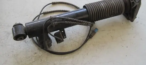 BMW X5 F15 Rear window strut damper 6867867