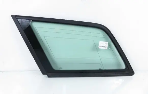 Audi A4 S4 B6 8E 8H Rear side window 