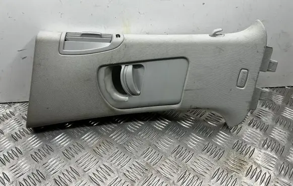Skoda Superb B6 (3T) (B) pillar trim (top) 3T0867243D 631230392 3T0868311