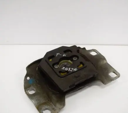 Ford Focus Engine mount bracket 322A69A
