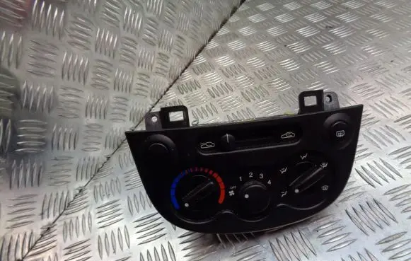 Chevrolet Spark Interior fan control switch 