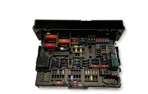 BMW 5 F10 F11 Fuse module 9119446