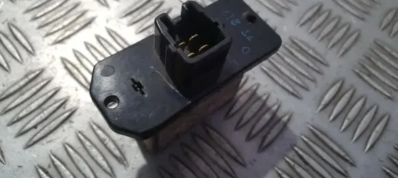 Mitsubishi Carisma Heater blower motor/fan resistor 7T2L7