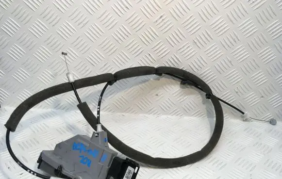 Citroen Berlingo Sliding door lock PSA828416