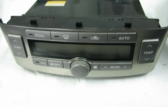 Toyota Avensis T250 Climate control unit 5590005150