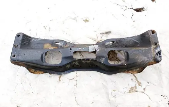 Subaru B9 Tribeca Front subframe