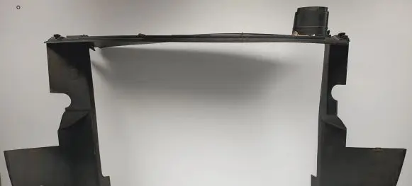 Renault Megane III Radiator trim 214760025R